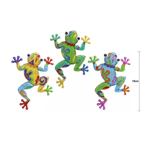 3x Garden Metal Frog Colourful Hanging Wall Decorations 19cm